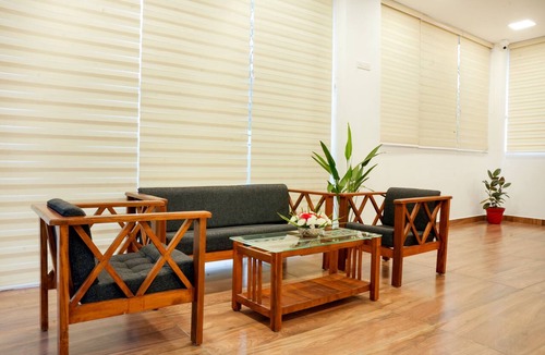 Maraiyur Hotel | Misty Range Resorts, Marayoor