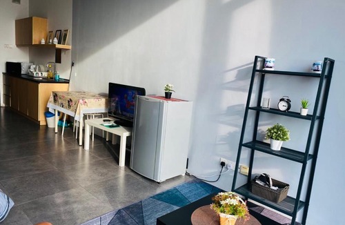 Damansara Perdana Apartment | Miza Empire Damansara studio free wifi netflix