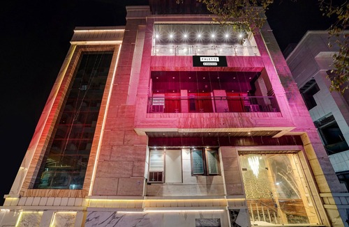 Kanpur House | Modern Comfort Stays at Swarop Nagar Kanpur