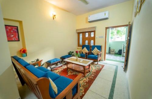Mansarovar Apartment | Modern2BHK Home in Mansarovar with high wifi