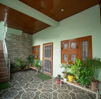 Mansarovar Apartment | Modern2BHK Home in Mansarovar with high wifi