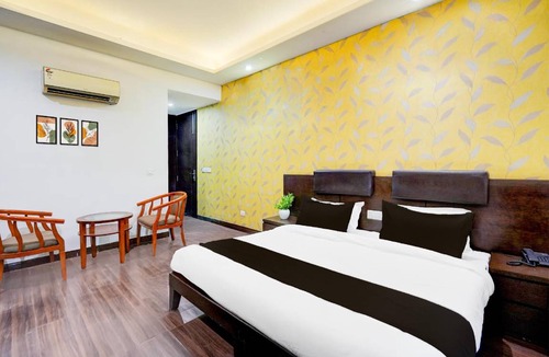 Noida House | Motel ∙ 2 guests