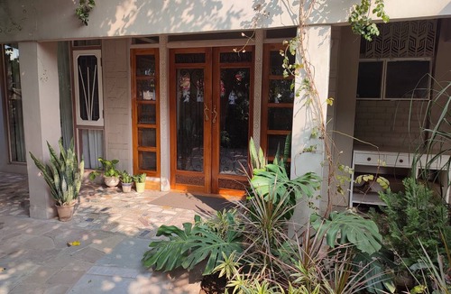 Malviya Nagar House | Motel ∙ 8 guests