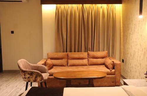 Bilaspur Hotel | Motel Bilaspur City