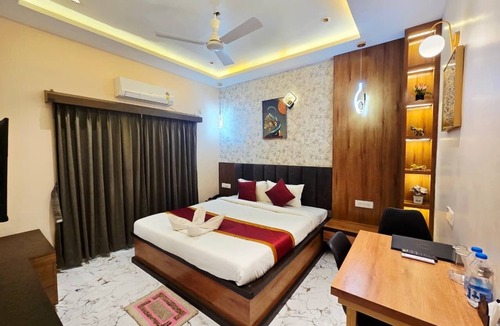 Medinipur Hotel | Motel Oracle