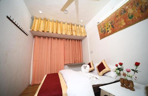 Pink City House | MOTHER HOMESTAY