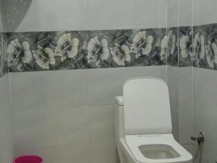 Shivpuri Hotel | Mountain view cottage