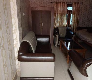 Maharajganj House | Munna Homestay