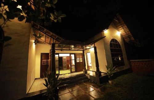 Munroe Island House | Munroe Plackal Heritage