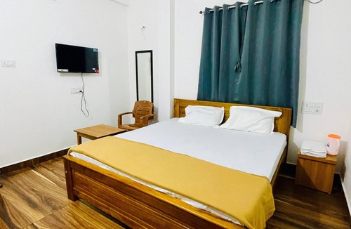 Murudeshwara Hotel | Murdeshwar Comforts