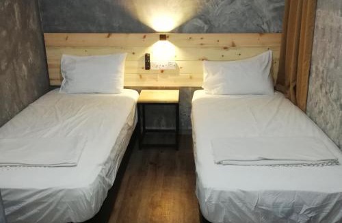 Banting Hostel | Myera Hotel