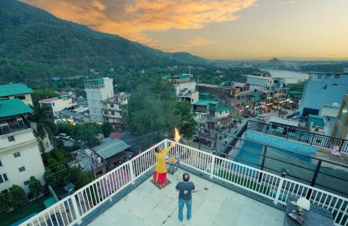 Shivanandi Resort | N3N Ganga Retreat by Stotrak