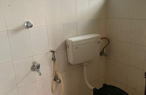 Nedumangad House | NAAZ ROOMS