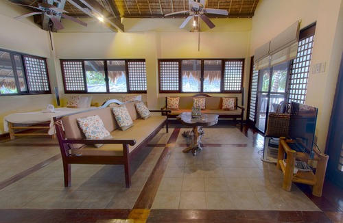Hinoba-an Hotel | Nabulao Beach and Dive Resort