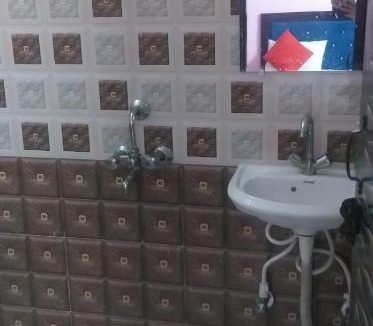 Sector 70 House | National Hotel