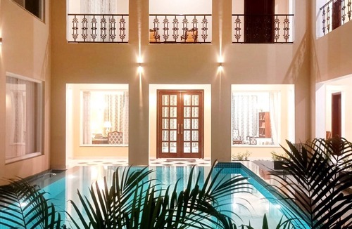Shavri Colony Bed & Breakfast | Nestled in outskirts 20 minutes of drive from City palace.