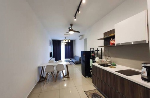 Kajang Apartment | New Luxury Condo (4) with Pool @ Bangi