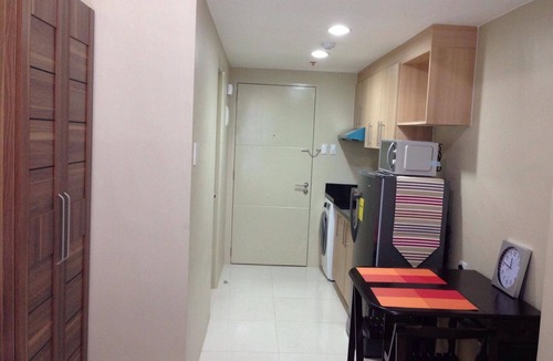Salcedo Village Apartment | Nice Studio Apartment in Salcedo Makati