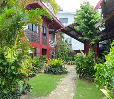 Catangnan Hotel | Nine Clouds Homestyle Accommodation