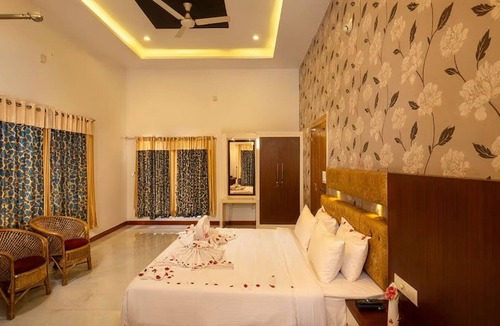Mannarkkad Hotel | Nirvana Holistic Living Resort
