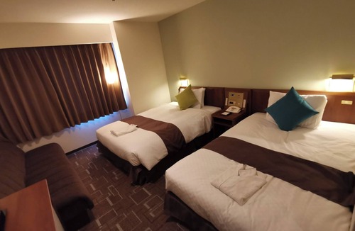 Minamisenba Hotel | Nonsmoking Deluxe Twin Room only vs | Simpl/Osaka Ōsaka