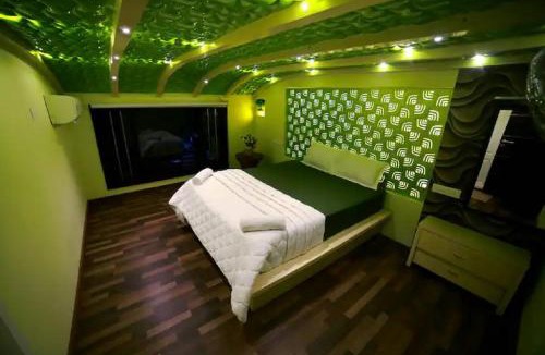 Alappuzha Boat Rental | Northstar 4 Bedroom Ac Private Houseboat With All Meals