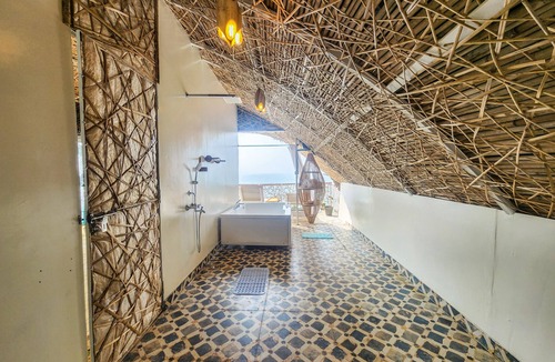 Canaguinim Hotel | Obrigado By Craftels