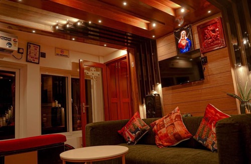 Alappuzha Boat Rental | One bedroom private houseboat Or One bedroom suite