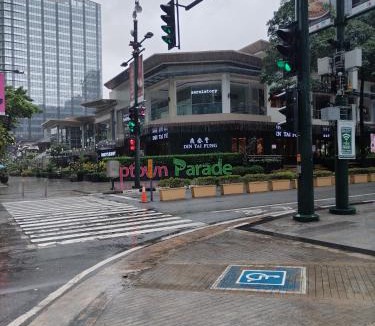 Bonifacio Global City Apartment | One Uptown Opposite of grandhyatt hotel manila Taguig city