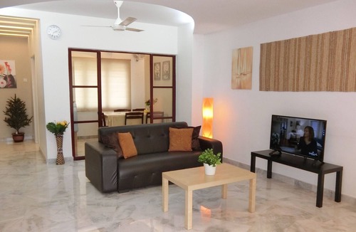 Subang Jaya House | one1A homestay @ Putra Heights OneCity