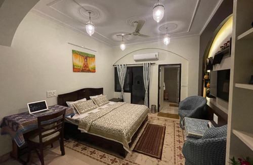 Jaipur House | Open Skies