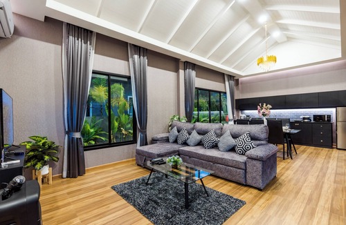 Kao Yai Villa | Orange Private Pool Villa, Near Cham Am Beach