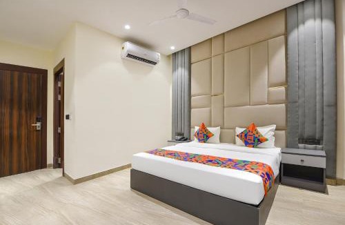 Noida Hotel | Oriva Ganeshwaram 149