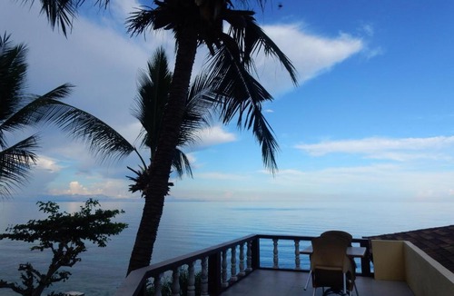 Tanawan Resort | Oslob Seafari Resort