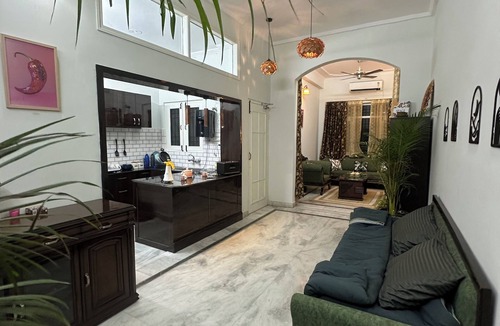 Jaipur House | Owee Stays Jaipur – Cozy 1BHK Homestay with Plants, Books & Modern Comforts