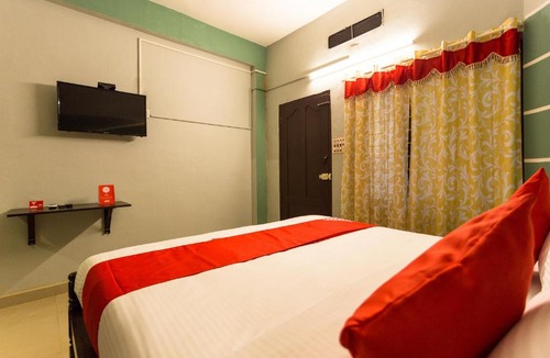 Nedumbassery Hotel | OYO 15598 Cochin Airport Hotel