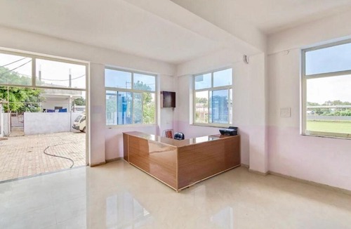 Shivpuri Hotel | OYO 87955 Siya Hotel