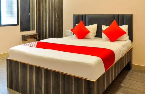 Nagpur Hotel | OYO Flagship 63636 Sk Inn