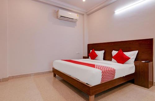 Ghaziabad Hotel | OYO Flagship Hotel Grand Atharv