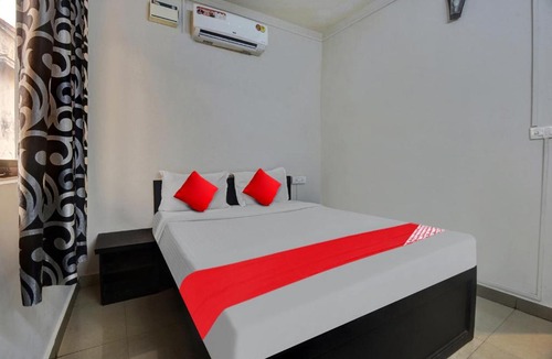 Consua Hotel | OYO Flagship Kings Stay Inn