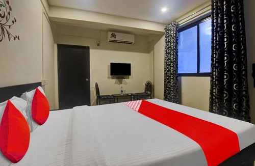Consua Hotel | OYO Flagship Kings Stay Inn