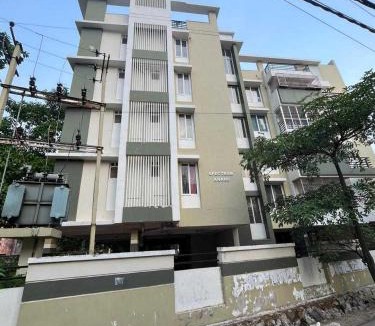 Brahmapur Hotel | OYO Flagship Spectrum Welcome