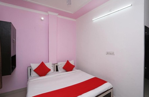 South West Hotel | OYO Flagship Star Residency