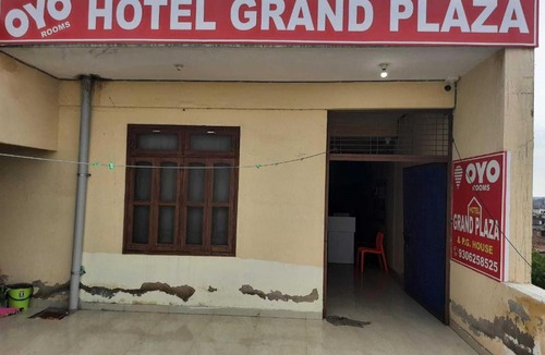 Rewari Hotel | OYO Grand Plaza Hotel