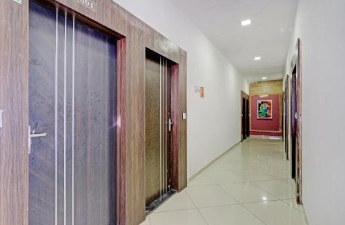 Gandhinagar Hotel | OYO Hotel Mahima