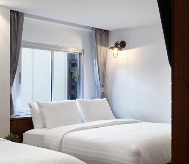 Ko Phi Phi Hotel | P2 Wood Loft