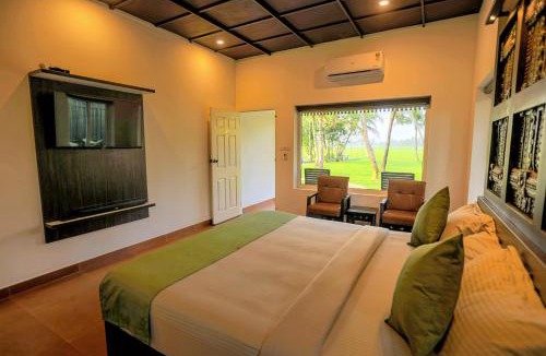 Kumarakom Villa | Paadam by the backwaters