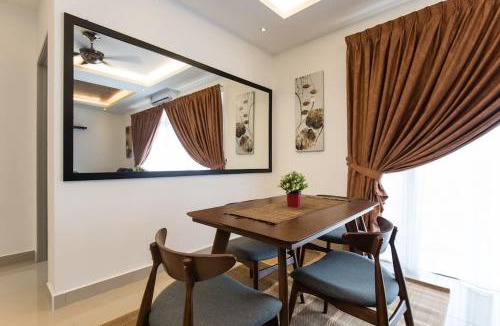 Presint 15 Apartment | Palm Armada Residence Free Parking and Netflix
