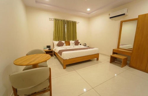 Devpar Hotel | Palm Glow Resort