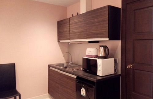 South Pattaya Apartment | Park Lane Resort Jomtien - Condo Sleeps 2